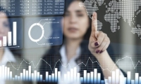 首批权益基金二季报出炉！半年收益43% 规模暴增13倍！看好AI、半导体行情